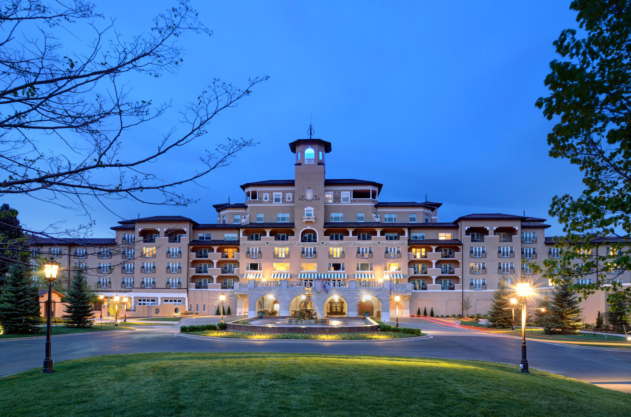 Broadmoor Hotel West CSNA Architects